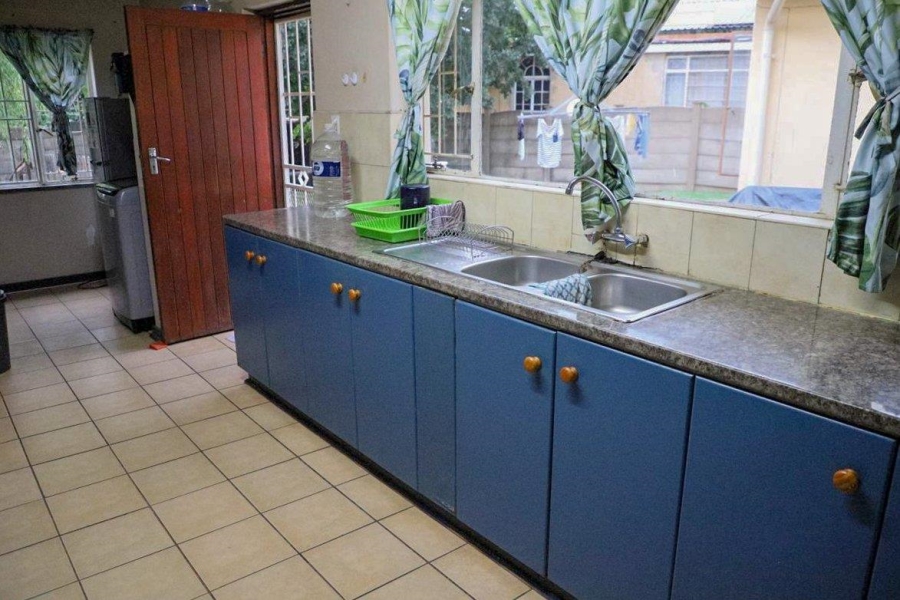 4 Bedroom Property for Sale in Heilbron Free State